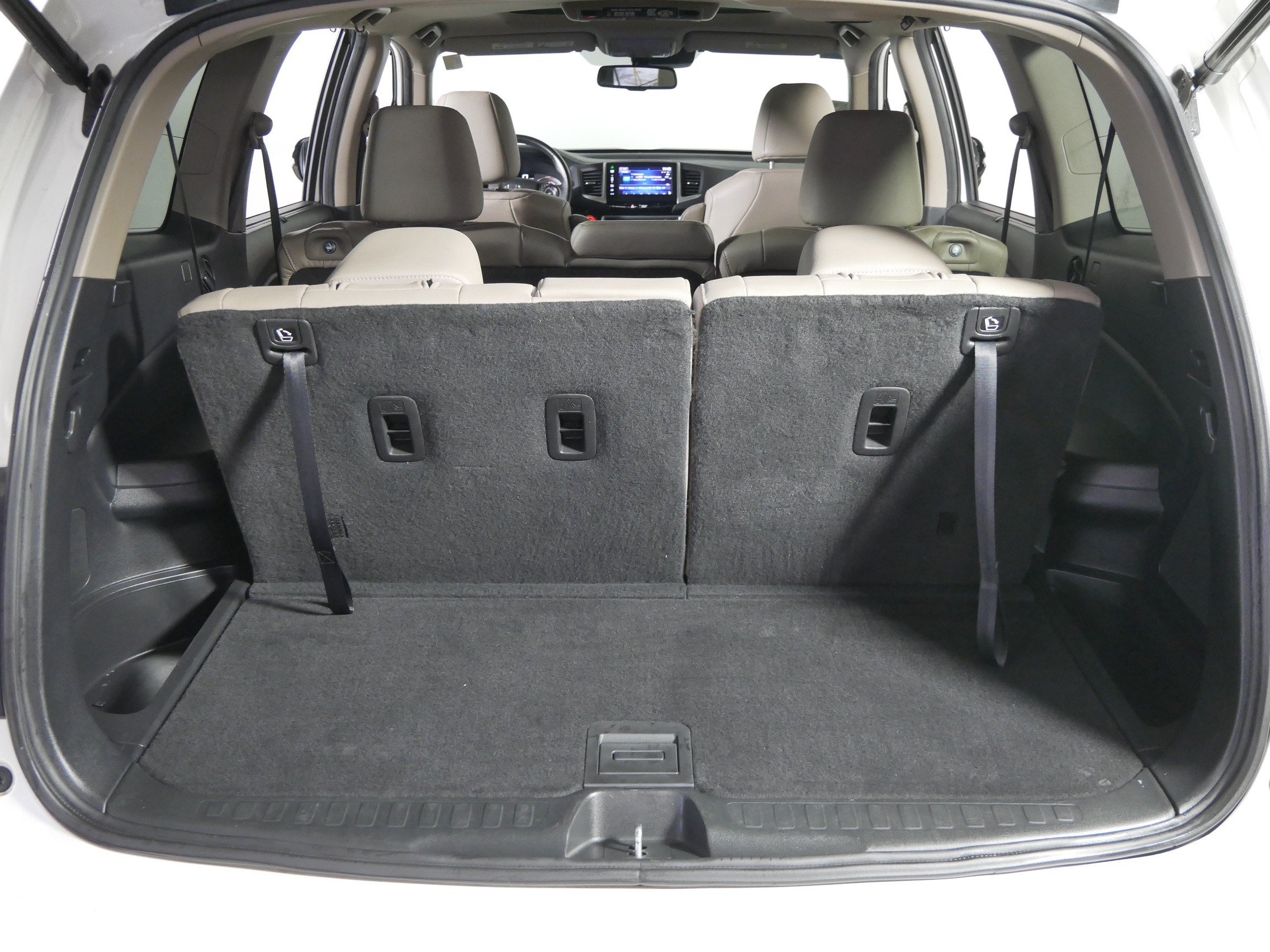 Used 2016 Honda Pilot Touring image 18