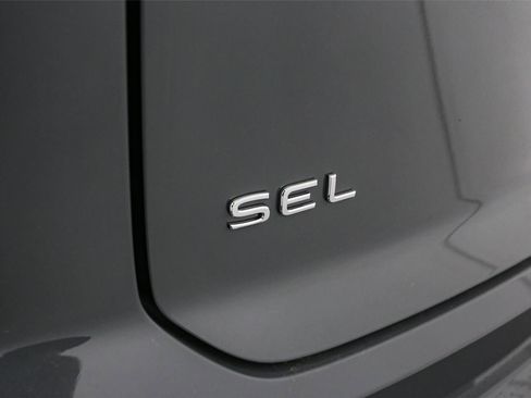 New 2026 Volkswagen Atlas Cross Sport SEL Premium R-Line AWD/4WD image 11