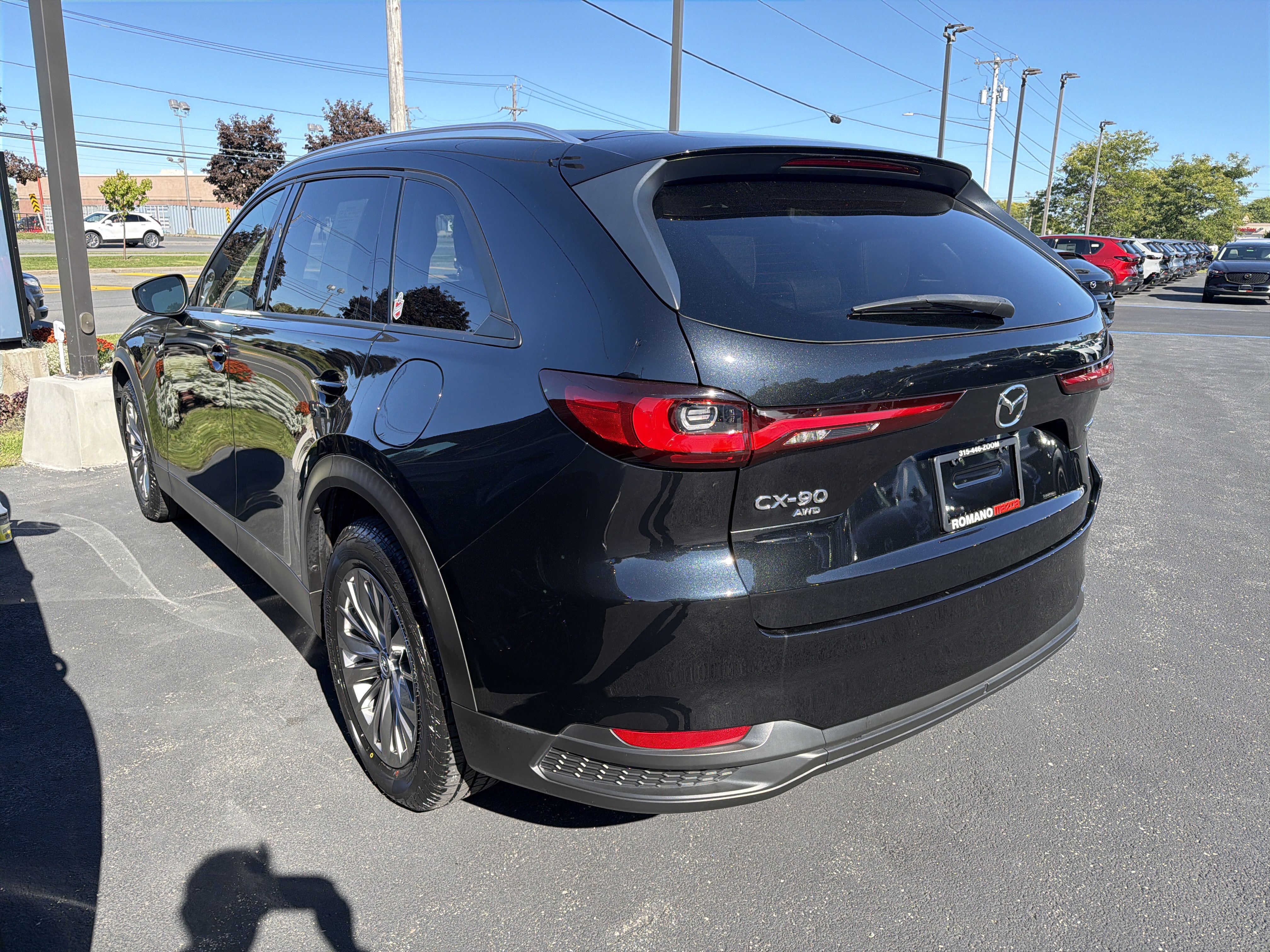 Certified 2024 MAZDA CX-90 3.3 Turbo w/ Preferred Package AWD/4WD image 5