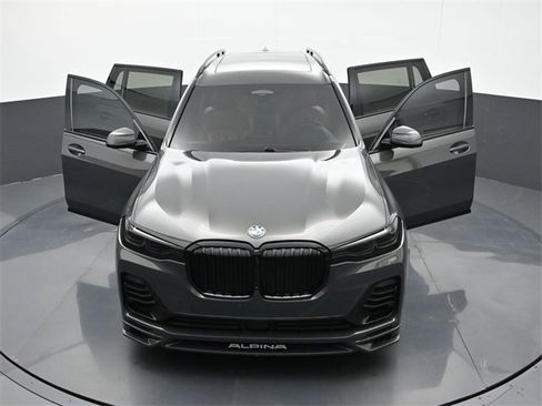 Used 2021 BMW ALPINA XB7 image 29