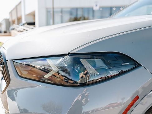 Used 2025 BMW X6 M60i image 24