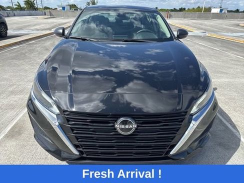 Used 2024 Nissan Altima 2.5 S FWD image 15