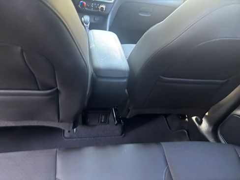 Used 2025 Buick Encore GX Preferred image 24