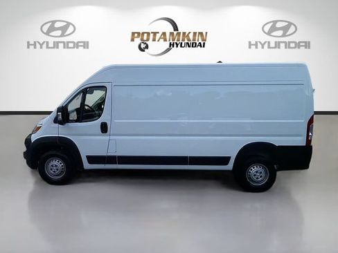 Used 2025 RAM ProMaster 3500 w/ Convenience Group FWD image 8