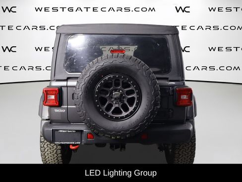 Used 2022 Jeep Wrangler Unlimited Rubicon w/ Xtreme Recon 35" Tire Package AWD/4WD image 4