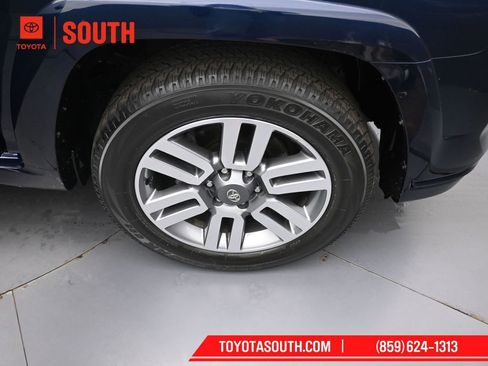 Used 2022 Toyota 4Runner TRD Sport w/ Technology Package image 37