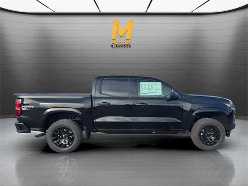 New 2026 Chevrolet Colorado W/T image 2