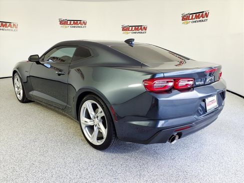 Used 2020 Chevrolet Camaro LT image 2