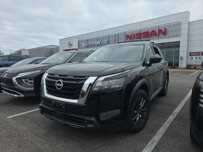 Certified 2025 Nissan Pathfinder SV w/ SV Premium Package