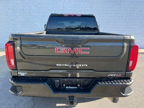 Used 2022 GMC Sierra 2500 AT4 w/ Gooseneck/5TH Wheel Package image 7