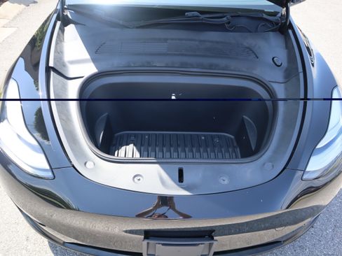 Used 2020 Tesla Model Y Long Range AWD/4WD image 22