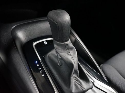 Certified 2025 Toyota Corolla LE image 21