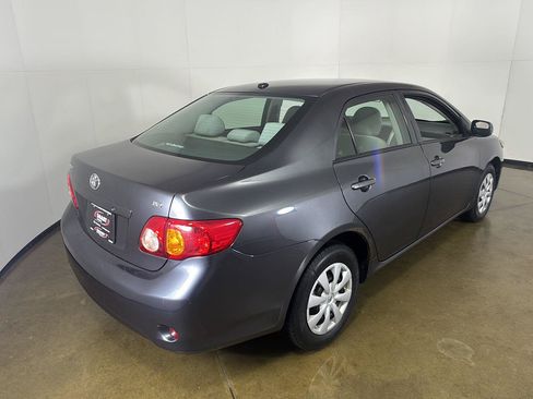 Used 2009 Toyota Corolla FWD image 10