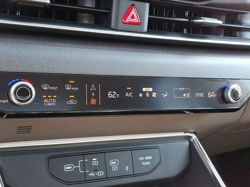 New 2026 Kia Carnival SX FWD image 9