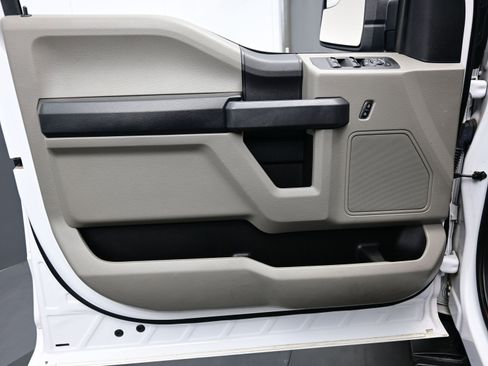 Used 2020 Ford F150 XL w/ Equipment Group 101A Mid image 10