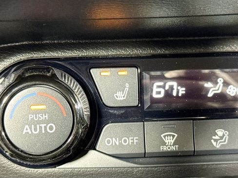 New 2026 Nissan Kicks SV w/ SV Premium Package AWD/4WD image 16