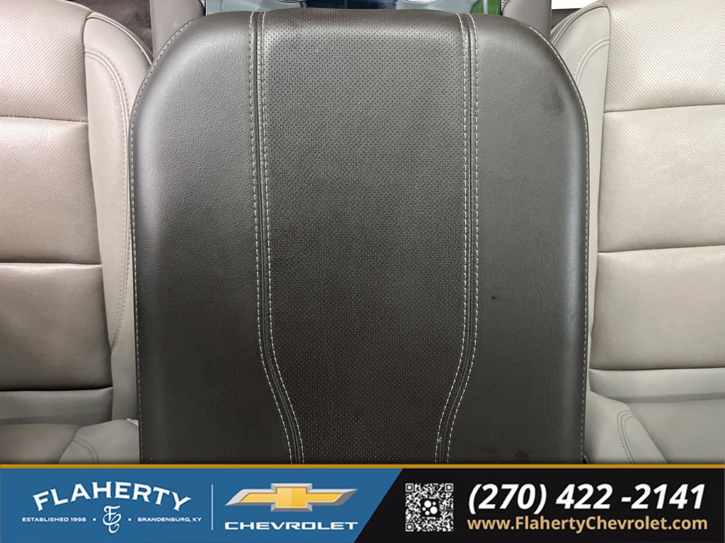 Used 2025 GMC Yukon XL Elevation AWD/4WD image 31