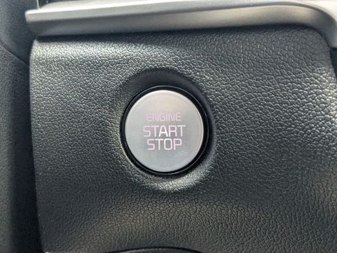 New 2026 Kia Sorento LX FWD image 33