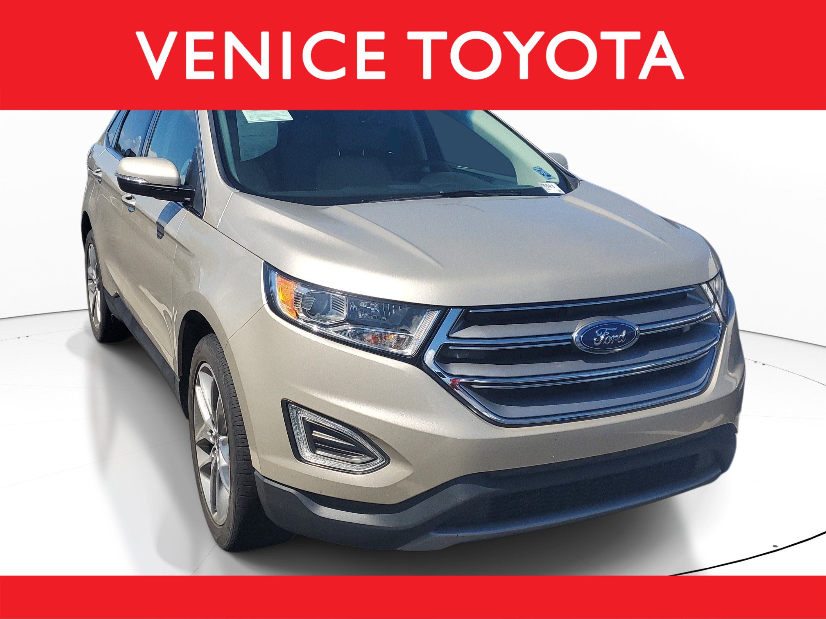 Used 2018 Ford Edge Titanium w/ Equipment Group 301A FWD image 1