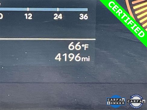 Certified 2025 Hyundai Santa Cruz SE image 19