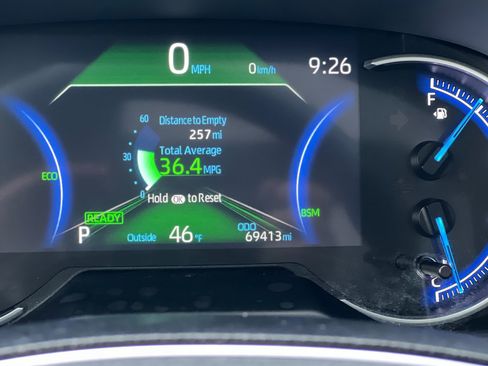 Used 2020 Toyota RAV4 XSE image 27