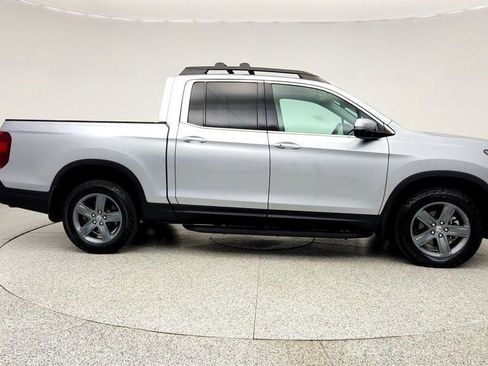 Used 2023 Honda Ridgeline RTL-E image 4