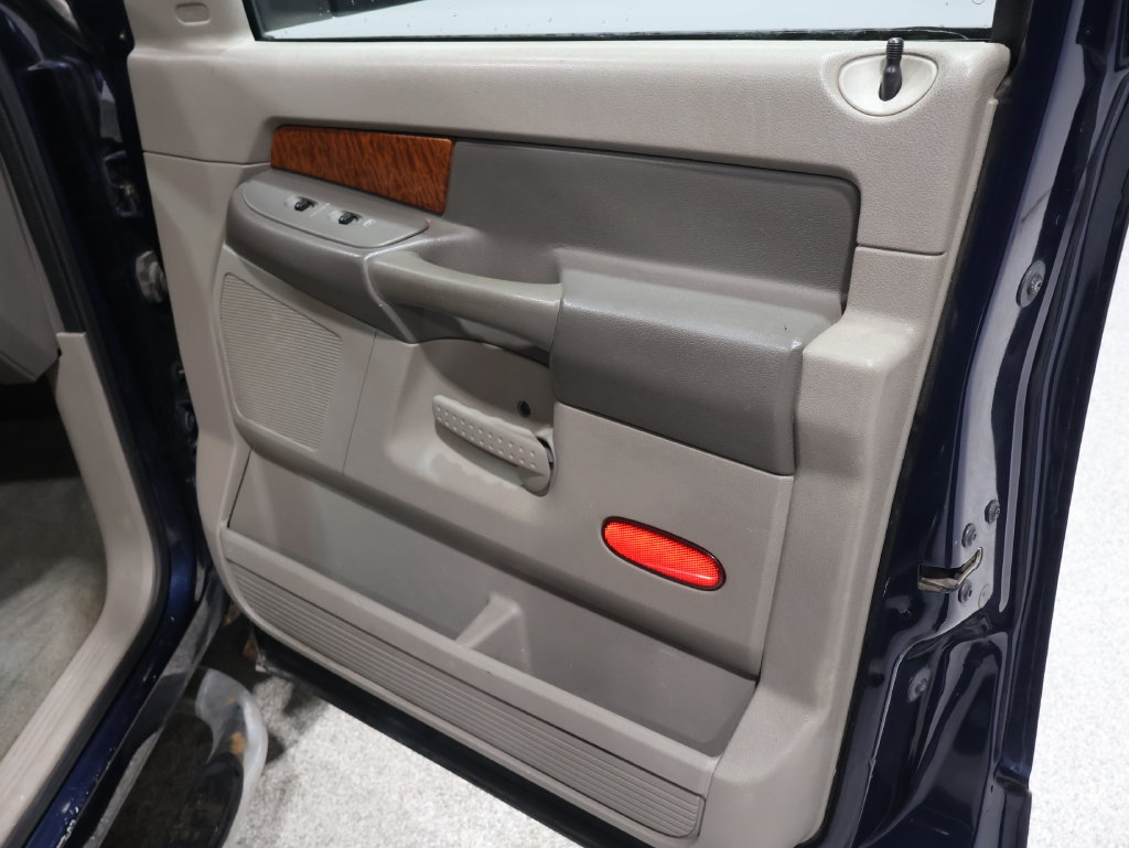 Used 2006 Dodge Ram 3500 Truck SLT RWD image 22