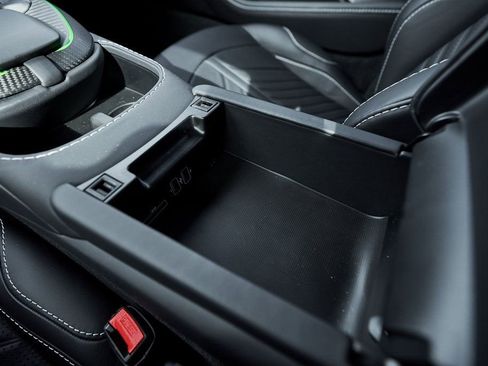 Used 2023 Aston Martin V12 Vantage image 70