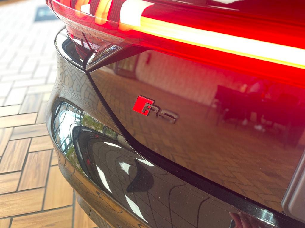 Used 2023 Audi RS e-tron GT AWD/4WD image 15