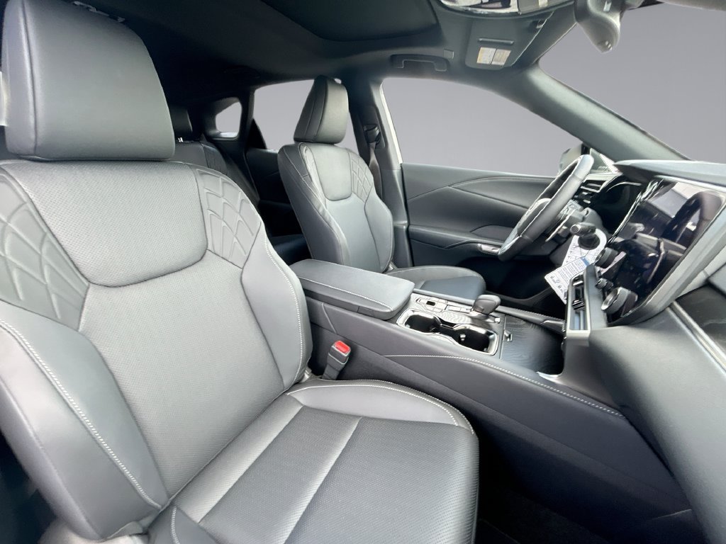 New 2026 Lexus RX 450h AWD w/ Convenience Package image 4