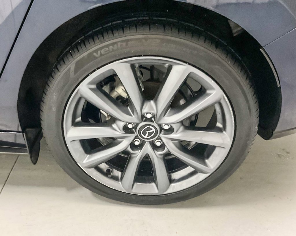 Used 2021 MAZDA MAZDA3 s FWD image 22