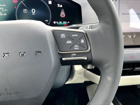 Used 2026 Lexus ES 500e AWD/4WD image 24