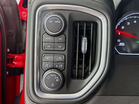 Used 2021 Chevrolet Silverado 1500 LT Trail Boss w/ LPO, Dark Essentials Package image 8