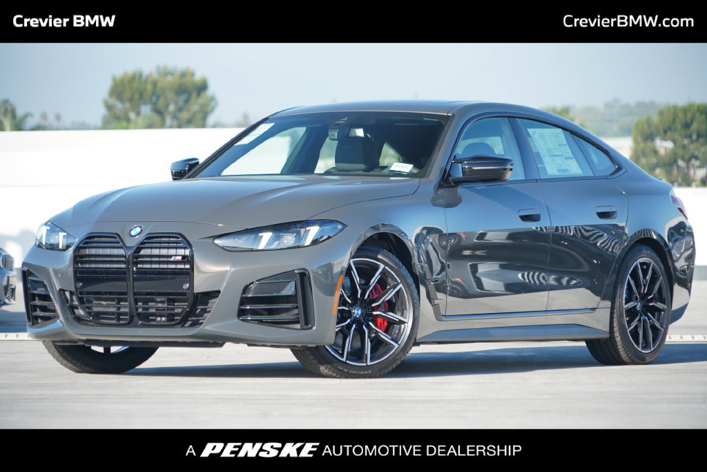 New 2026 BMW M440i w/ Premium Package RWD image 1