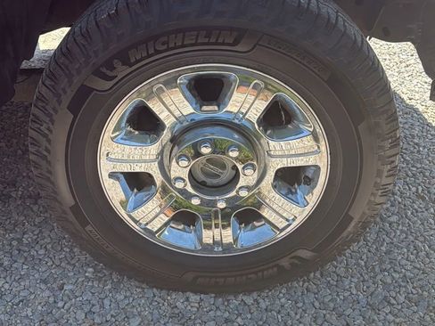 Used 2012 Ford F250 Lariat w/ Lariat Ultimate Pkg AWD/4WD image 39