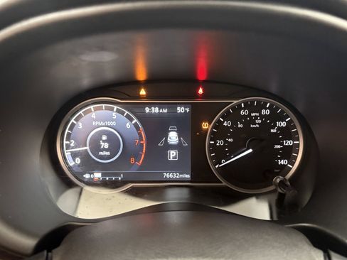 Used 2020 Nissan Kicks SR image 29