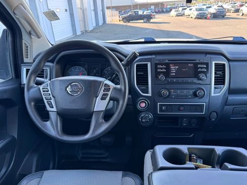 Used 2017 Nissan Titan S AWD/4WD image 5