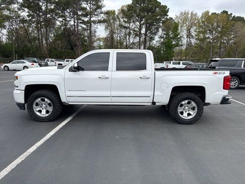 Used 2018 Chevrolet Silverado 1500 LTZ Z71 w/ LTZ Plus Package image 2