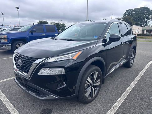 Used 2023 Nissan Rogue SL AWD/4WD image 2