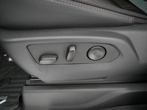 Used 2026 Chevrolet Silverado 1500 High Country w/ Technology Package image 27