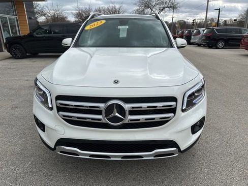Used 2023 Mercedes-Benz GLB 250 4MATIC image 3