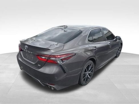 Used 2024 Toyota Camry SE w/ Cold Weather Package image 6