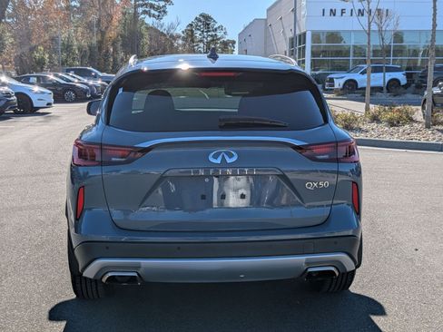 Used 2023 INFINITI QX50 Luxe image 4