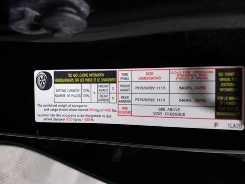 Used 2011 INFINITI QX56 4WD w/ Deluxe Touring Pkg image 43