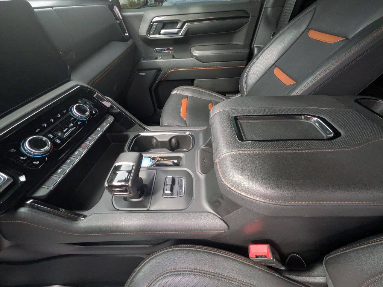 Used 2022 GMC Sierra 1500 AT4 AWD/4WD image 19