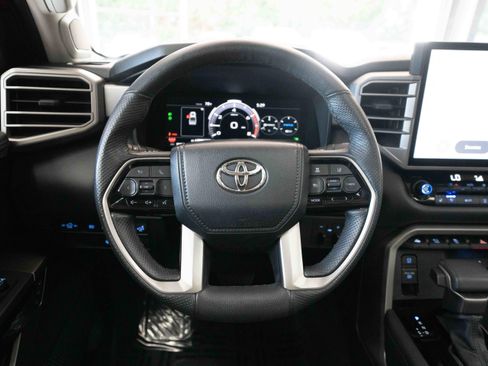 Used 2023 Toyota Tundra Limited AWD/4WD image 21