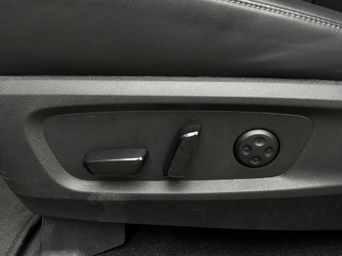 Used 2026 INFINITI QX60 Luxe FWD image 11