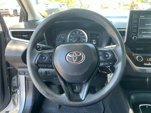 Used 2020 Toyota Corolla LE w/ Carpet Mat Package (TMS) FWD image 6