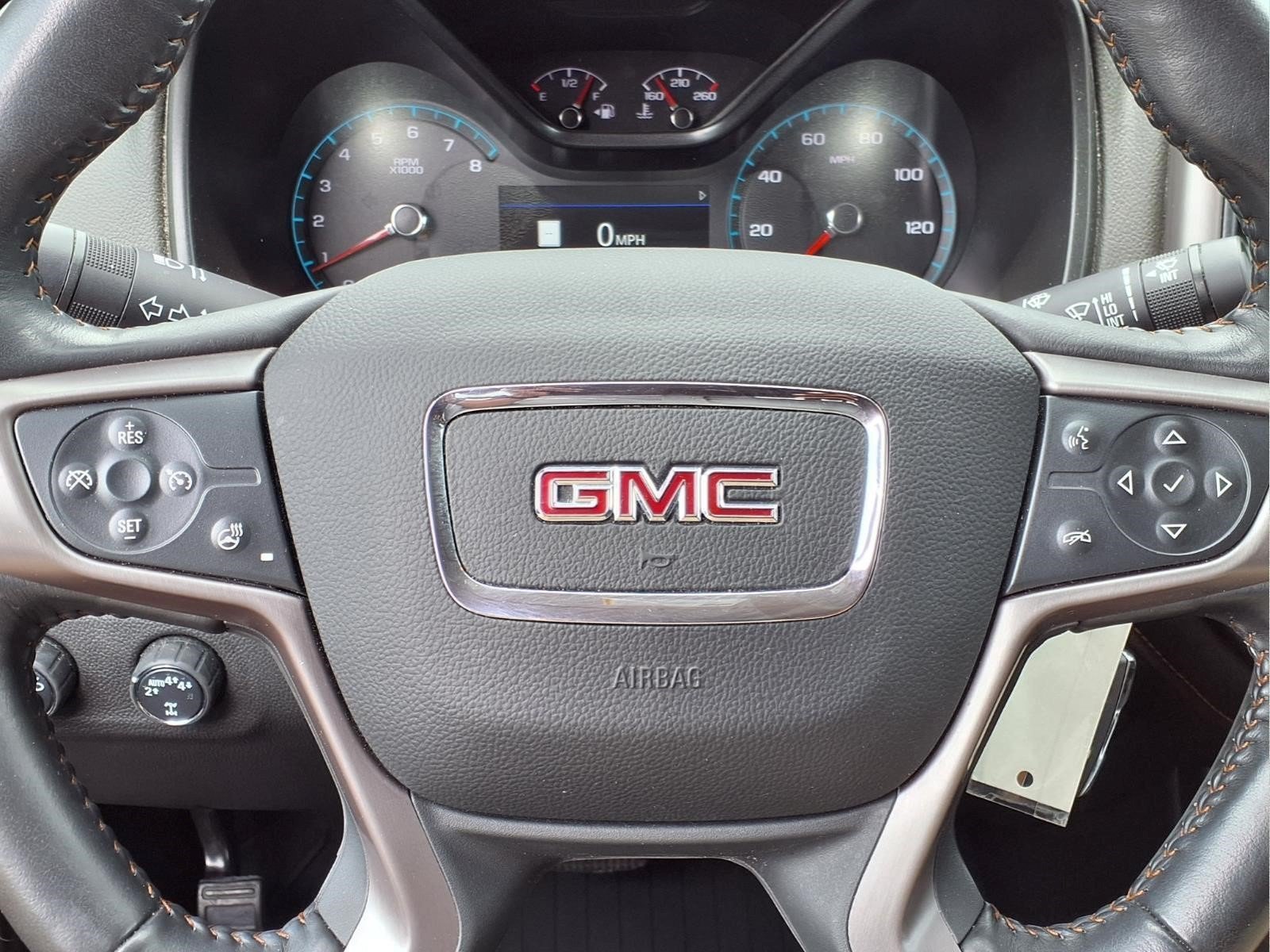 Used 2022 GMC Canyon AT4 AWD/4WD image 14