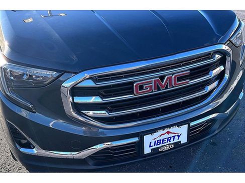 Used 2021 GMC Terrain SLT w/ LPO, Floor Liner Package image 26
